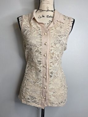 Y2k Fashion Magazine Sleeveless Lace Button-Front Blouse in Beige Sz L